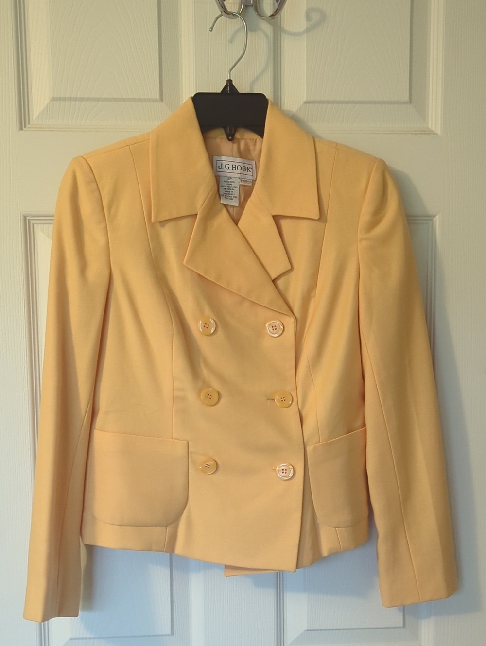 Women's Double-Breasted Blazer